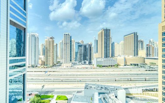 Fitted Office | Close to the Metro | Lake View